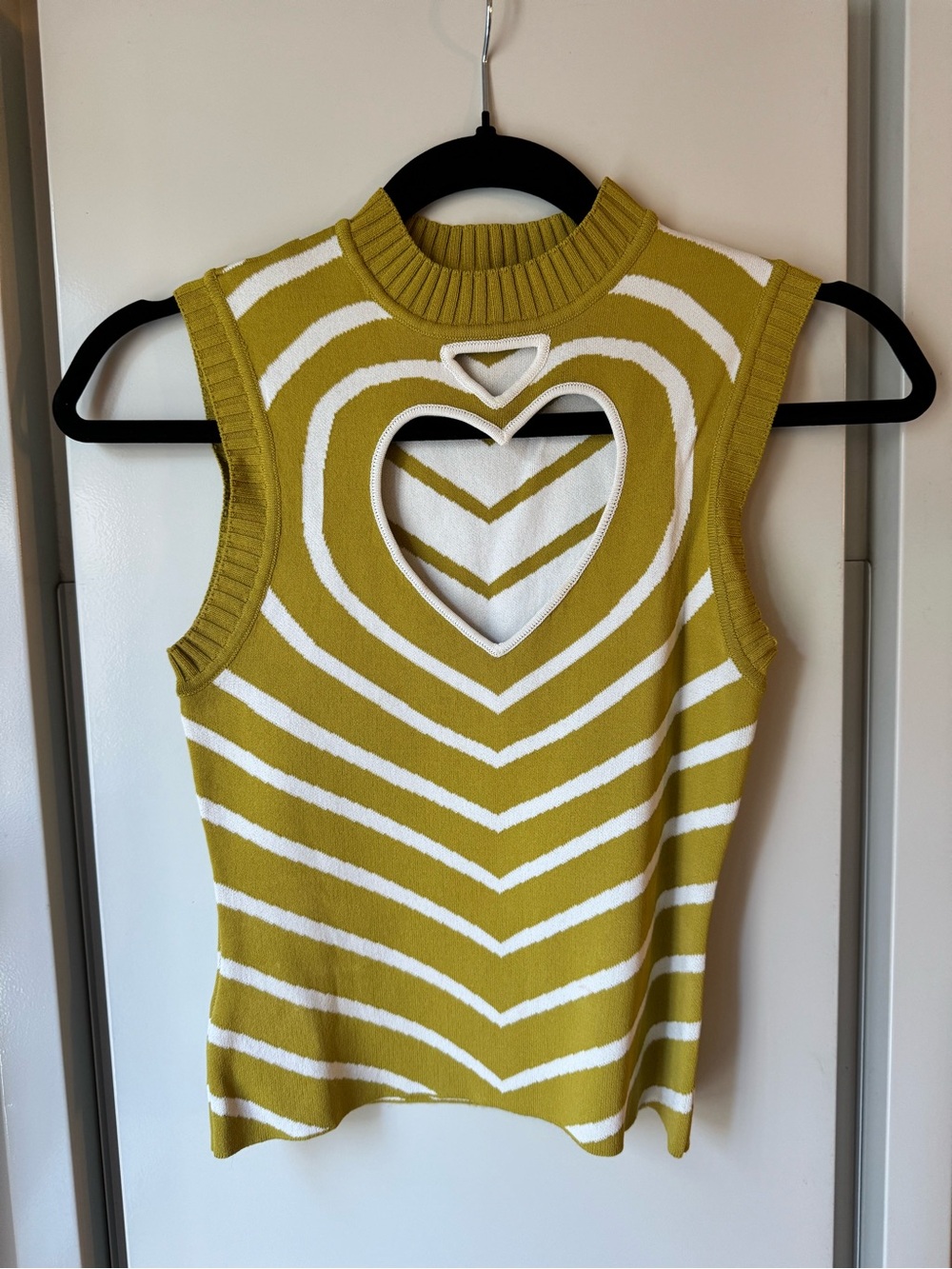 STAUD Sleeveless Heart Cutout Knit Top in Yellow and White